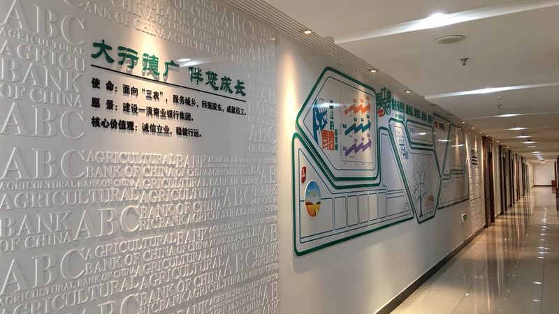 画册设计与排版：揭秘两者的本质区别